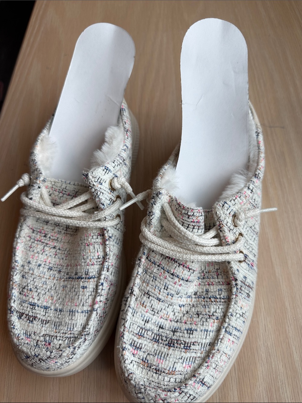 🔥 HOT DEAL BOBS Skechers Cream Tweed Lace-Up Sneakers with Multicolor.. So Cute! - Picture 9 of 13